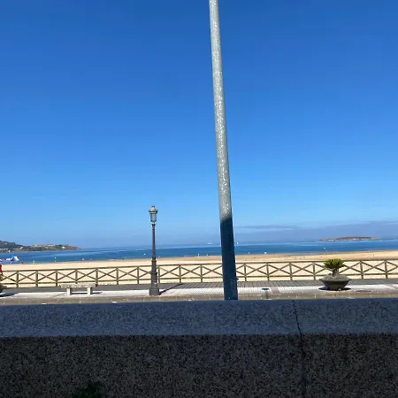 Primera Linea Playa America